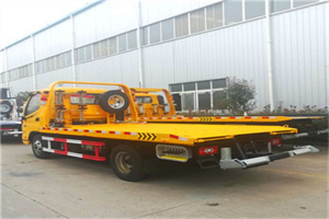 玉泉附近拖车救援搭电