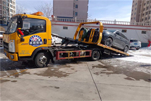 玉泉救援拖车费用怎么算